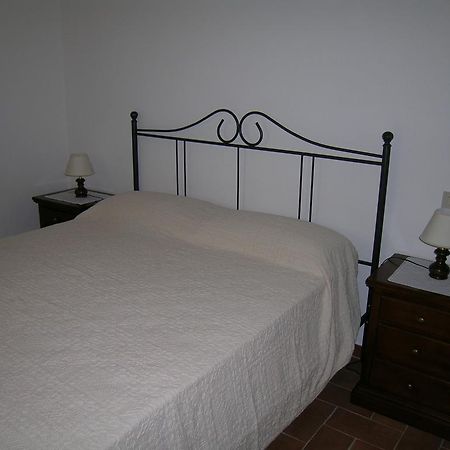 Agriturismo Podere Ossaia Cortona Luaran gambar
