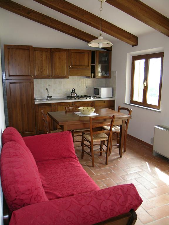 Agriturismo Podere Ossaia Cortona Bilik gambar