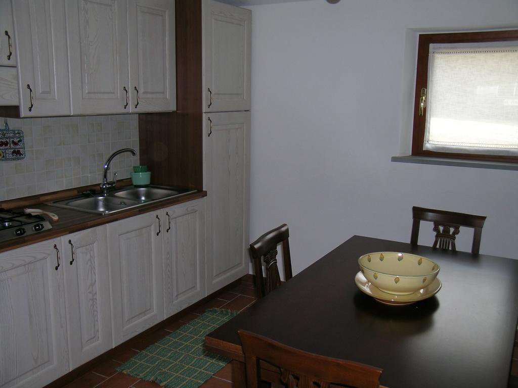 Agriturismo Podere Ossaia Cortona Bilik gambar